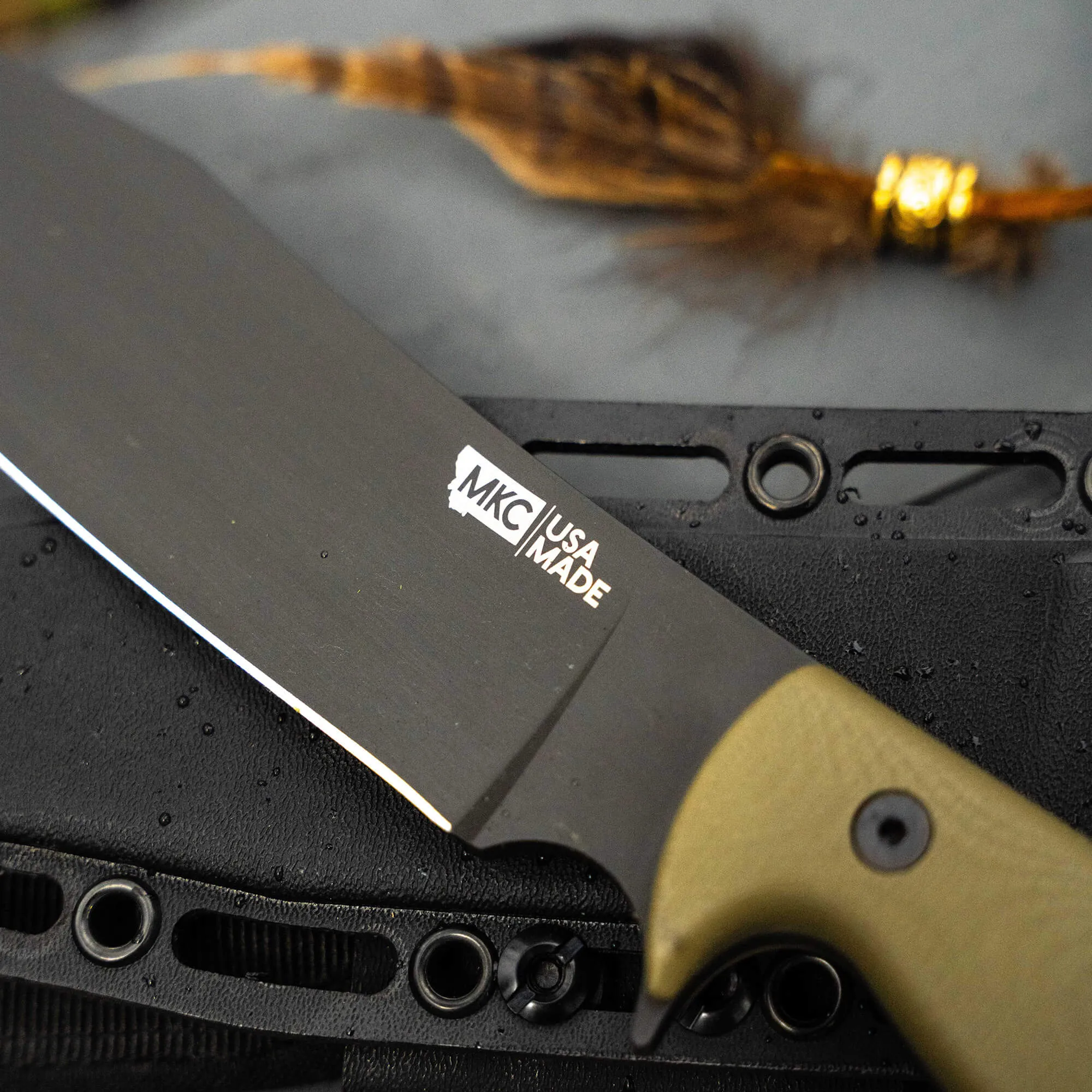 THE MARSHALL BUSHCRAFT KNIFE - OLIVE